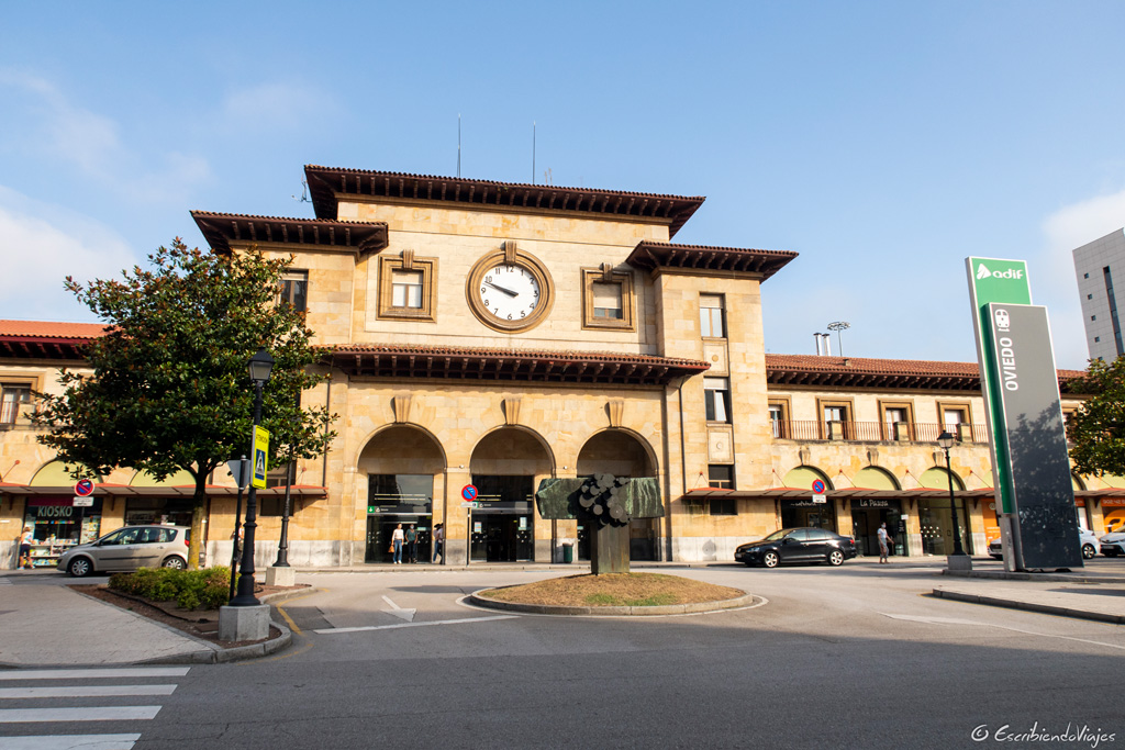 Estación de tren (Oviedo)