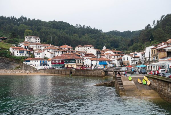 Tazones